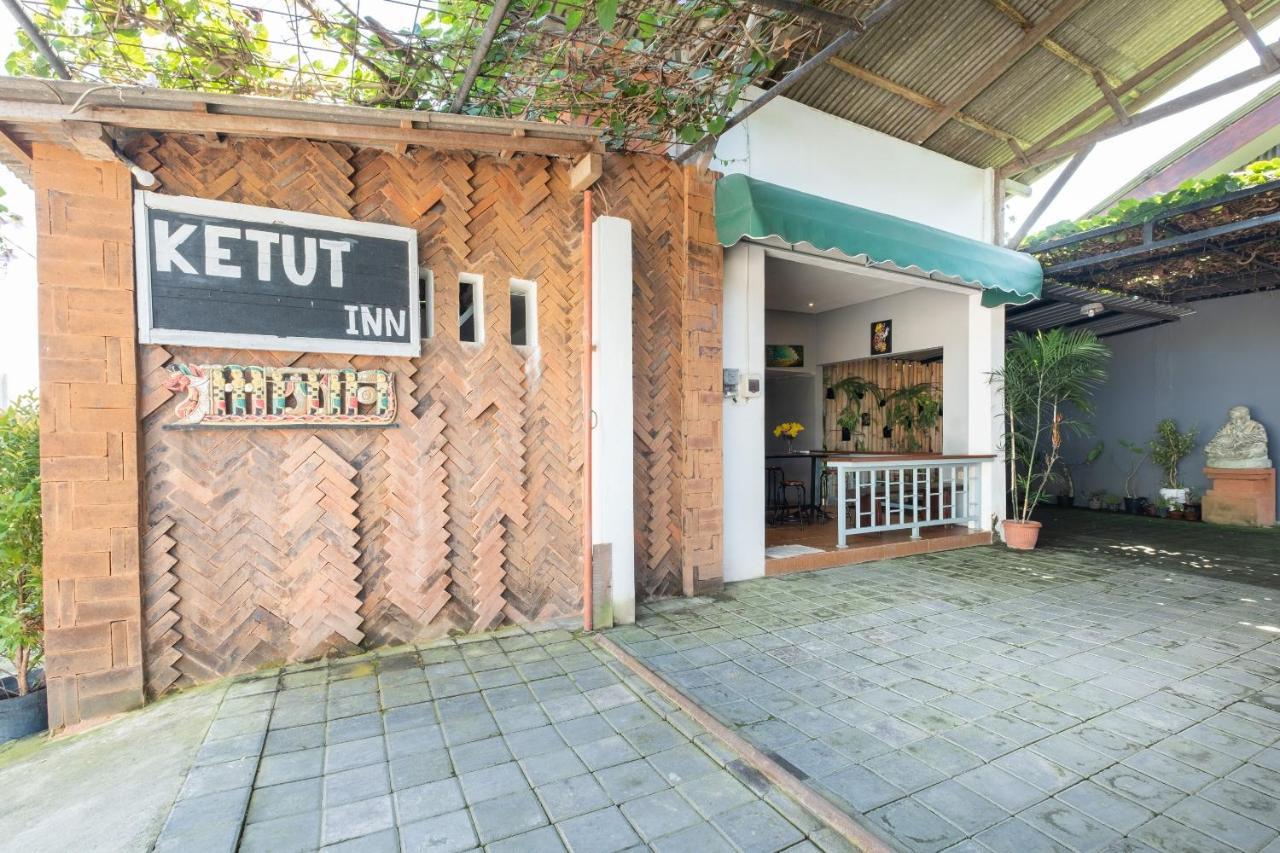 Oyo 3775 Ketut Inn Pesanggaran Екстериор снимка